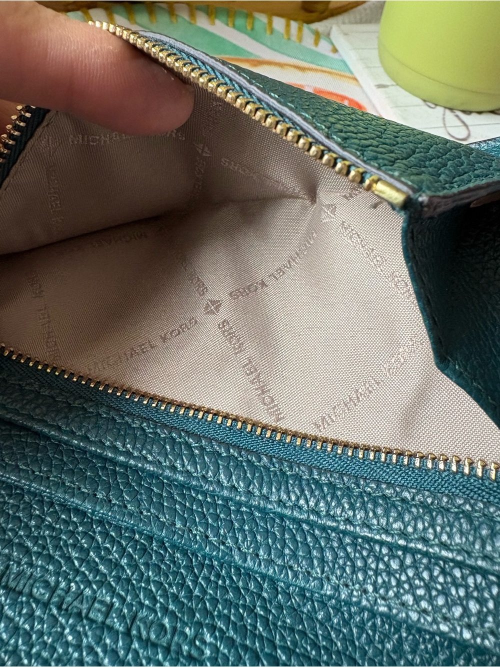 Michael Kors | Medium Leather Wallet - Picture 12 of 13